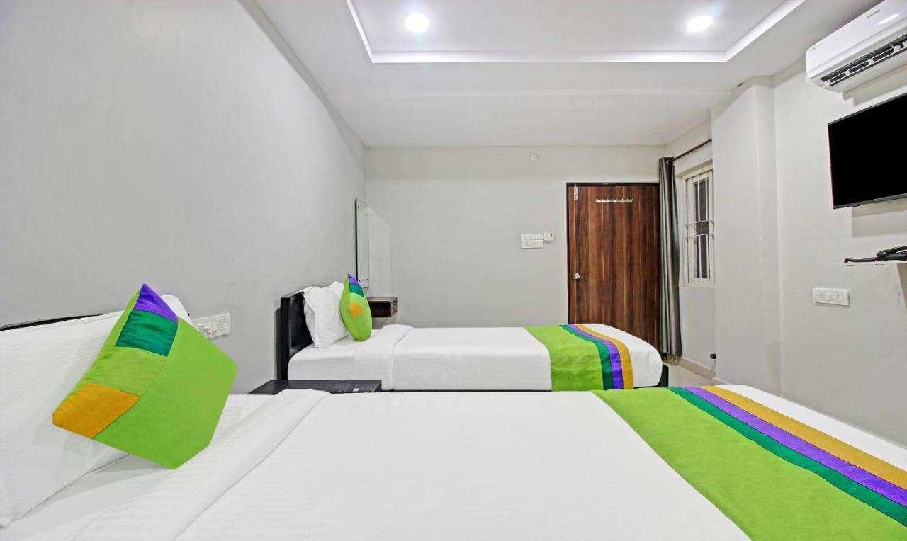 Itsy Hotels Sunrise Grand, Hitech City Хайдарабад Экстерьер фото